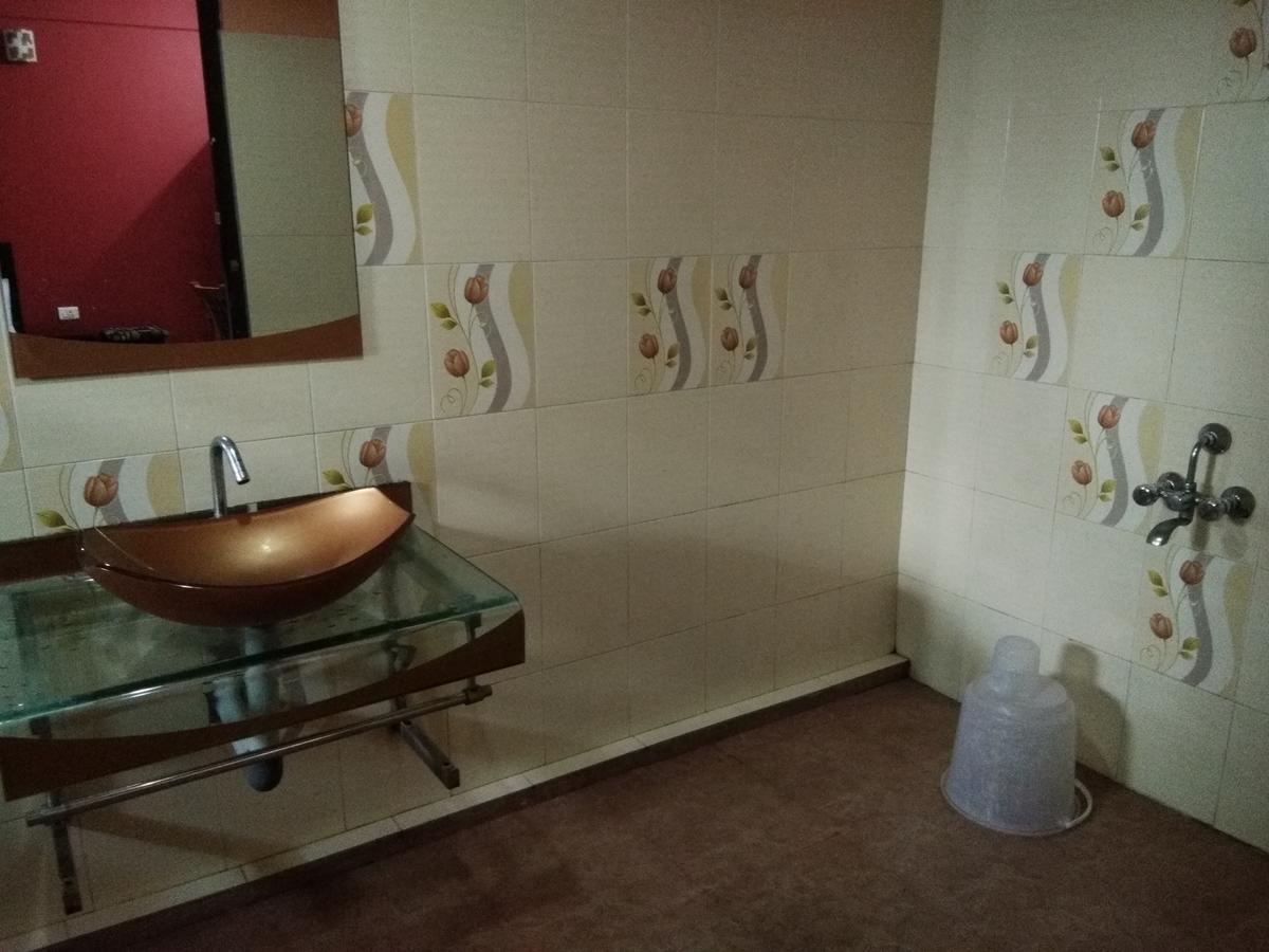 Hotel A.R.Residency Kunnamangalam Exteriér fotografie