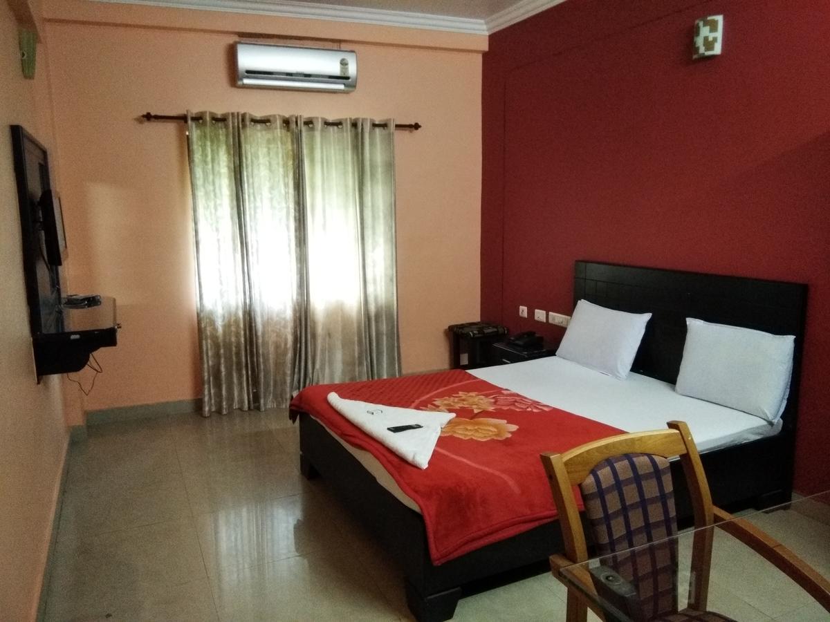 Hotel A.R.Residency Kunnamangalam Exteriér fotografie